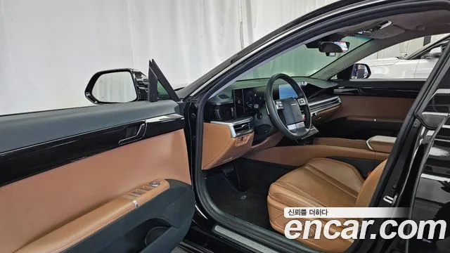 Hyundai Grandeur GN7 — Фото автомобиля 10