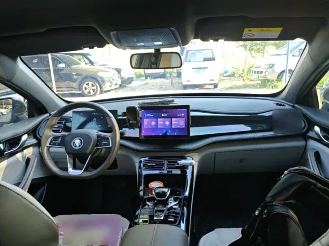 BYD Qin PLUS — Фото автомобиля 9