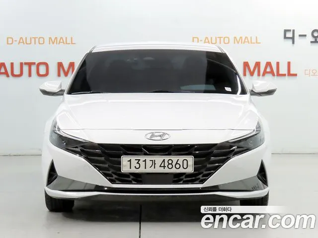 Hyundai Avante CN7 — Фото автомобиля 3
