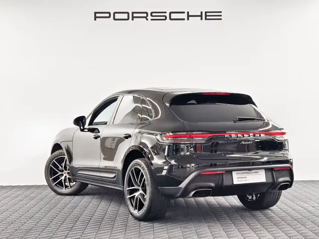 Porsche Macan — Фото автомобиля 6