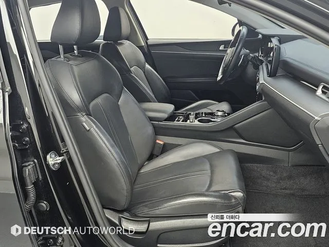 Kia K5 Generation 3 — Фото автомобиля 10