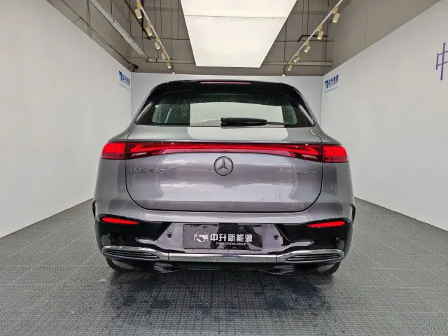 Mercedes-Benz EQS SUV — Фото автомобиля 5