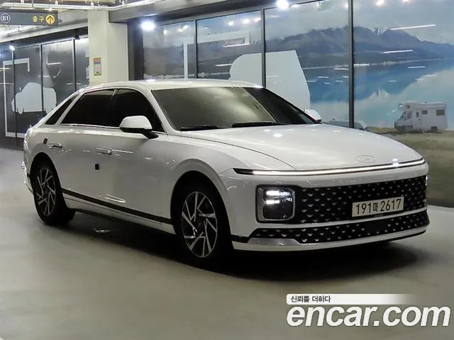 Фотография автомобиля — Hyundai Grandeur GN7