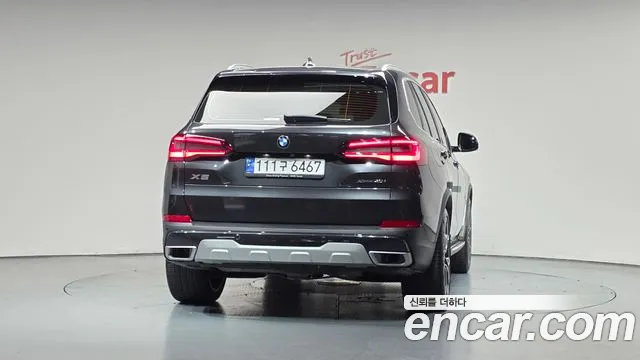 BMW X5 — Фото автомобиля 4