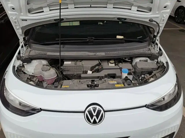 Volkswagen ID.3 — Фото автомобиля 19