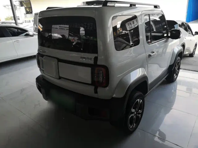 Baojun Yep — Фото автомобиля 6