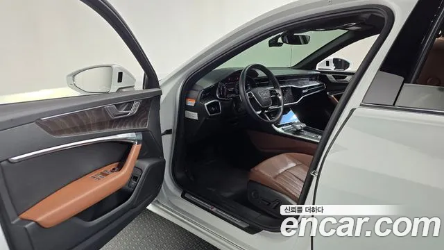 Audi A6 C8 — Фото автомобиля 14