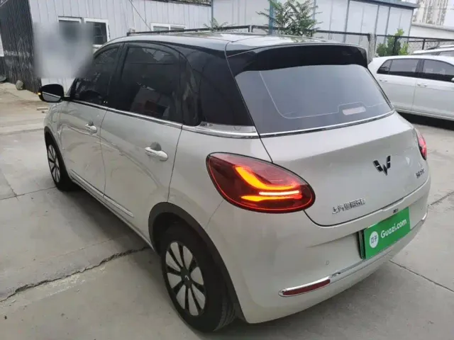 Wuling Bingo — Фото автомобиля 4