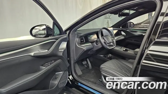 BYD Sealion 7 — Фото автомобиля 10