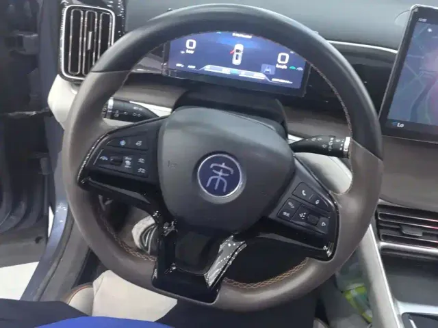 BYD Song Pro — Фото автомобиля 15
