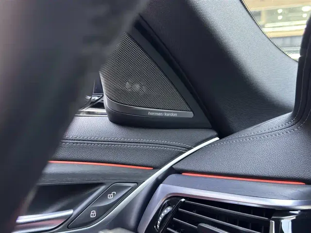 BMW 5 Series — Фото автомобиля 16