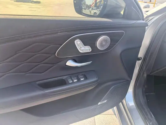 Chery Arrizo 8 — Фото автомобиля 5