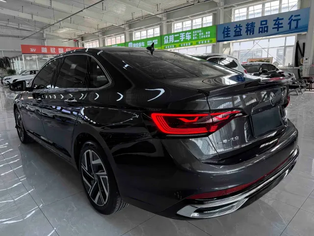 Volkswagen Sagitar — Фото автомобиля 6