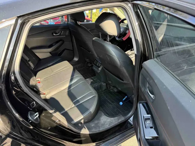 Honda Accord — Фото автомобиля 5