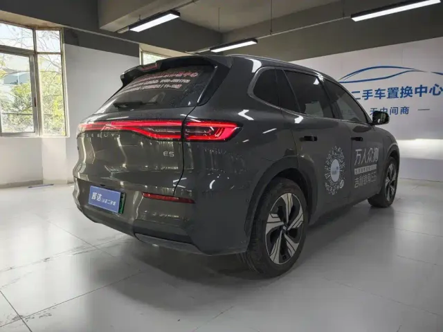 Geely Galaxy E5 — Фото автомобиля 14