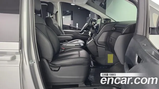 Hyundai Staria — Фото автомобиля 17