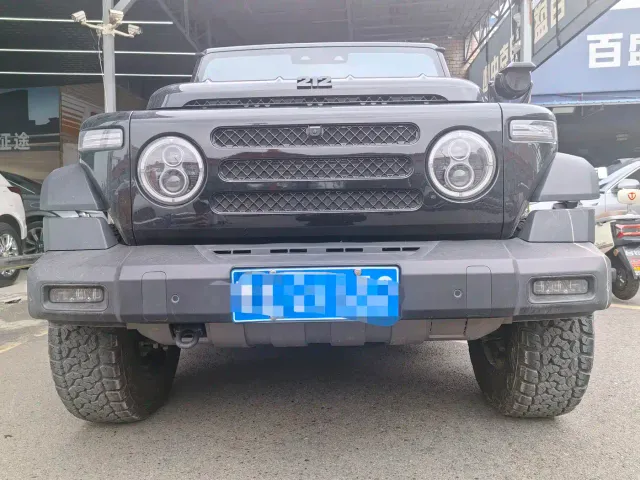 212 T01 — Фото автомобиля 2