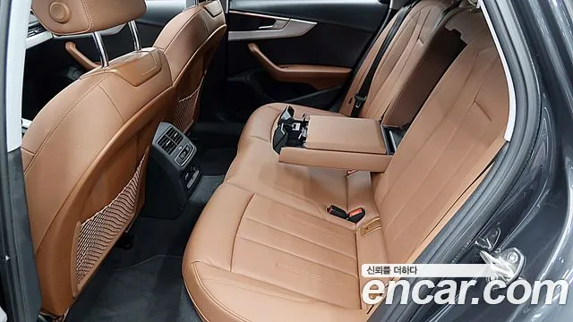 Audi A4 — Фото автомобиля 11