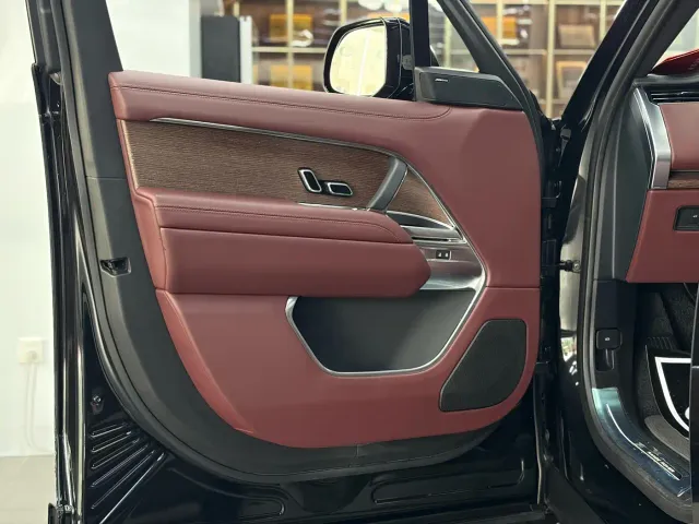 Land Rover Range Rover — Фото автомобиля 5