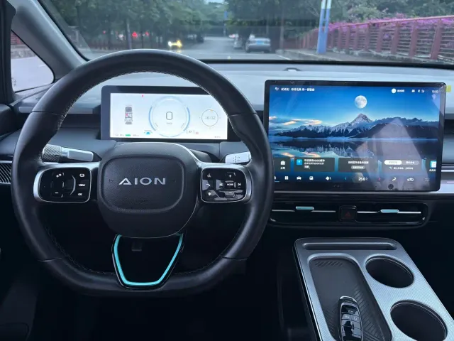 GAC Aion Y — Фото автомобиля 19