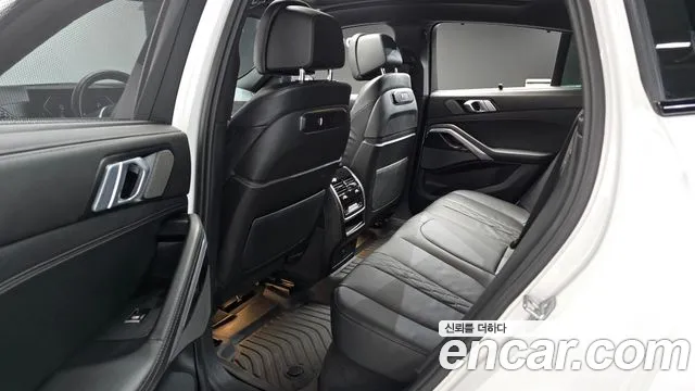 BMW X6 G06 — Фото автомобиля 11