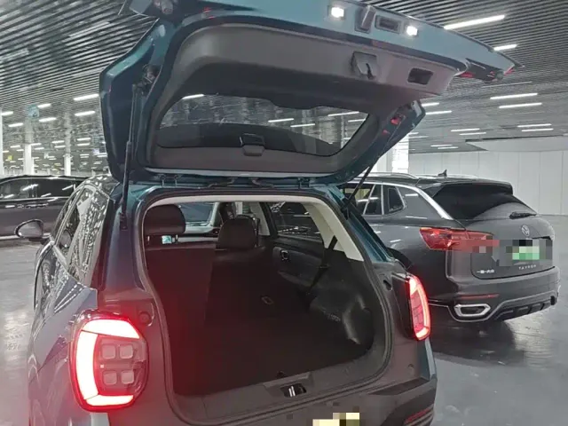 GAC Aion UT — Фото автомобиля 18