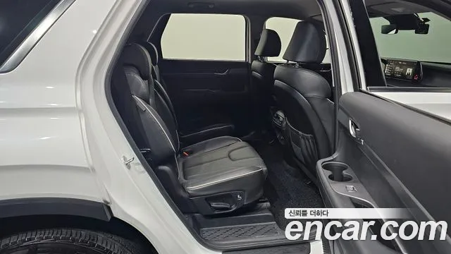 Hyundai Palisade The New Palisade Дизель 2.2 2WD — Фото автомобиля 12