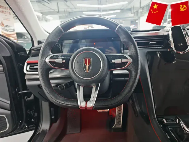 Hongqi H6 — Фото автомобиля 13