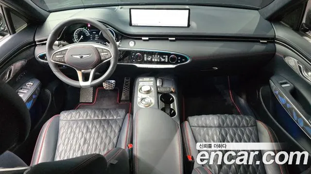 Genesis GV70 — Фото автомобиля 10