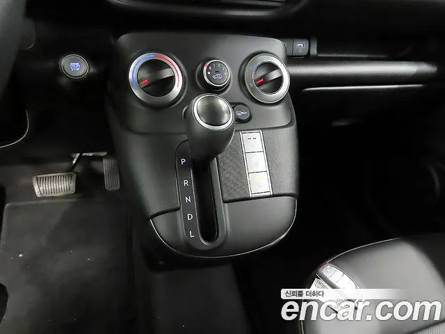 Hyundai Casper — Фото автомобиля 12