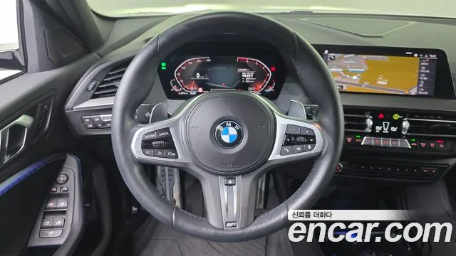 BMW 1 Series F40 — Фото автомобиля 19