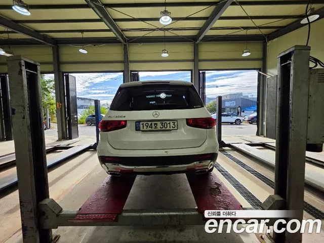 Фотография автомобиля — Mercedes-Benz GLB-Class X247