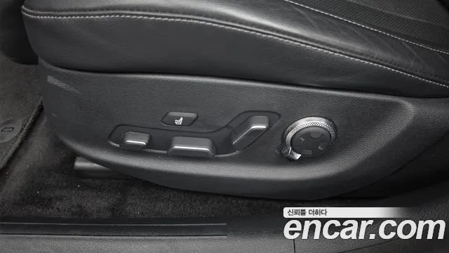 Genesis G80 Electrified G80 (RG3) — Фото автомобиля 26