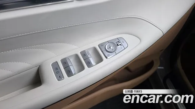 Hyundai Grandeur Новый Grandeur IG — Фото автомобиля 24