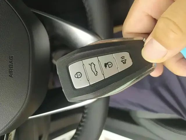 Geely Emgrand — Фото автомобиля 8