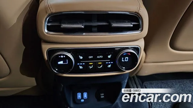Genesis GV80 2.5T Бензин AWD — Фото автомобиля 18