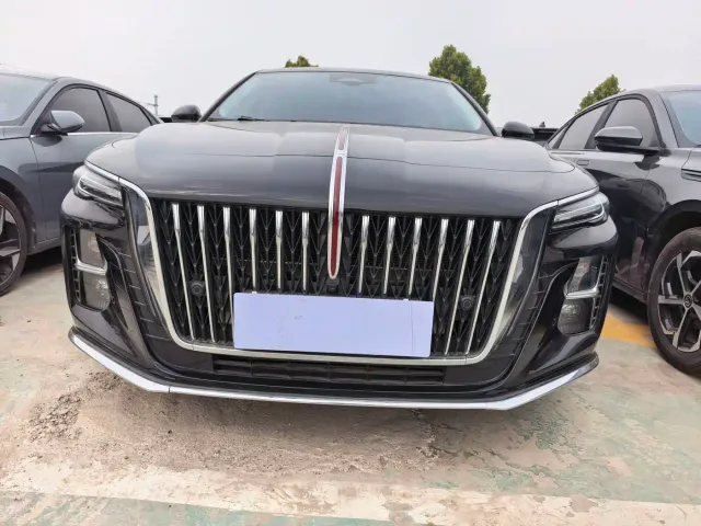 Hongqi H5 — Фото автомобиля 2