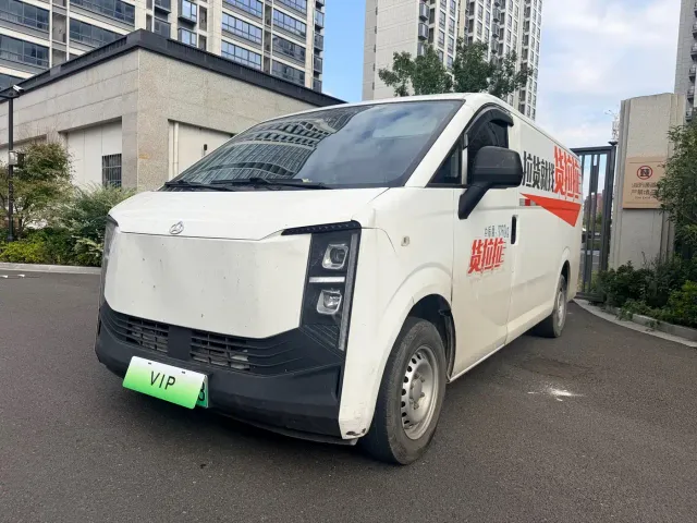 Фотография автомобиля — Huolala Duola Automobile Dora Bread Van