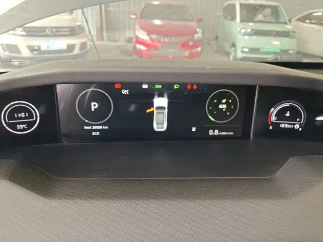 Changan UNI-V — Фото автомобиля 11