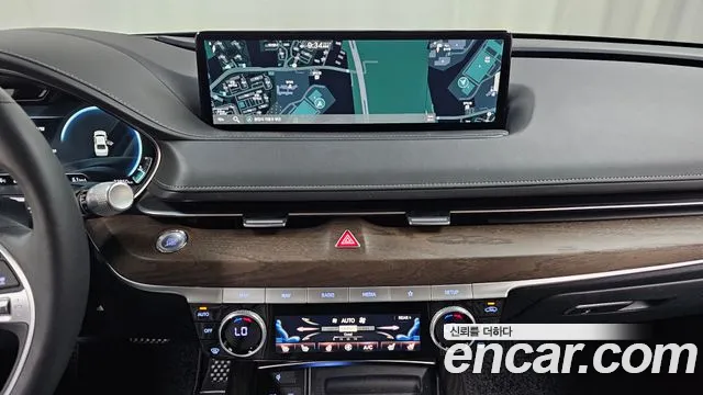 Genesis G80 Бензин 2.5 турбо AWD — Фото автомобиля 12