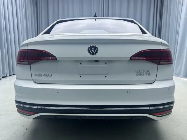 Volkswagen Bora — Фото автомобиля 19