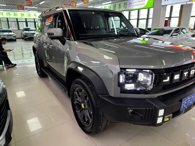 Jetour T2 — Фото автомобиля 2