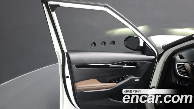 Kia Seltos — Фото автомобиля 13
