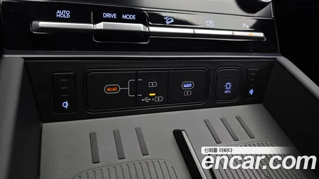 Hyundai Santa Fe — Фото автомобиля 12