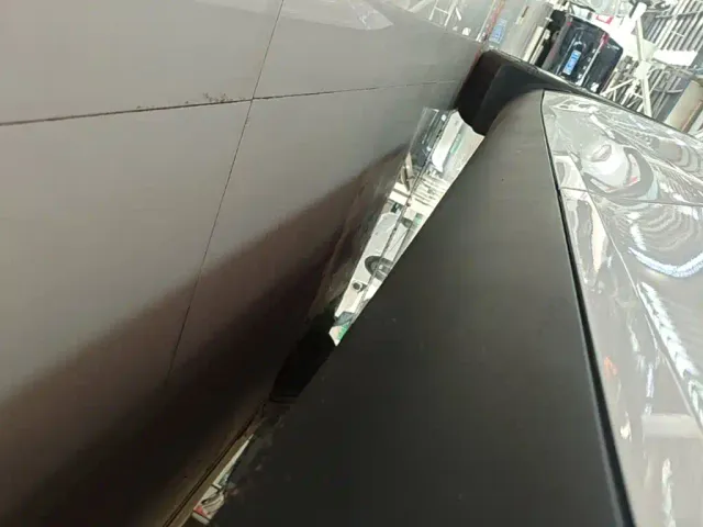 Tesla Model Y — Фото автомобиля 21