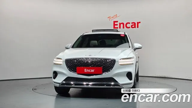 Genesis GV70 — Фото автомобиля 3