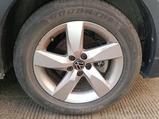 Volkswagen T-Cross — Фото автомобиля 6