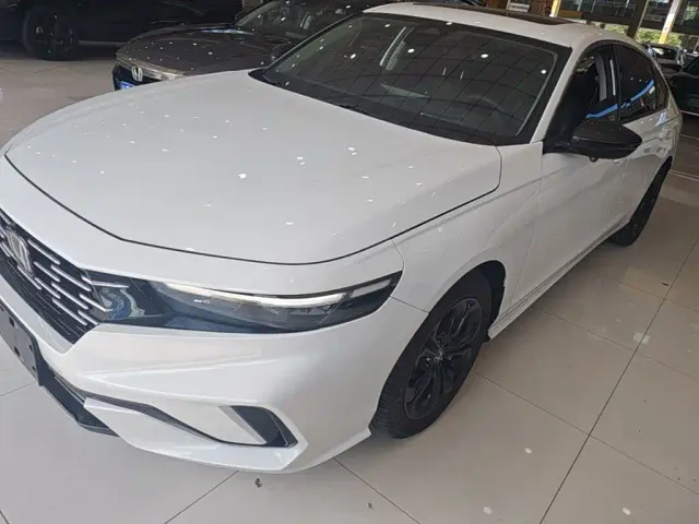 Фотография автомобиля — Honda Accord