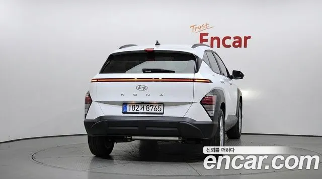 Hyundai Kona SX2 — Фото автомобиля 4