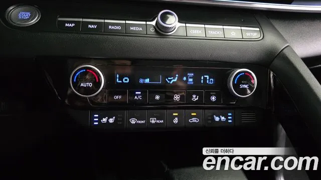 Hyundai AVANTE Новый Avante (CN7) — Фото автомобиля 14
